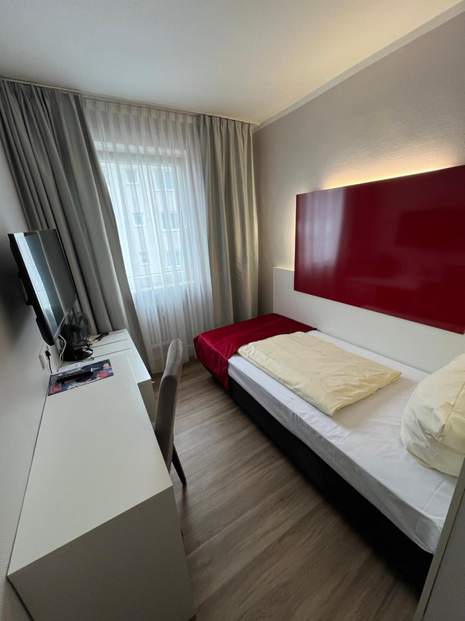 Admiral Hotel Франкфурт-на-Майні Екстер'єр фото