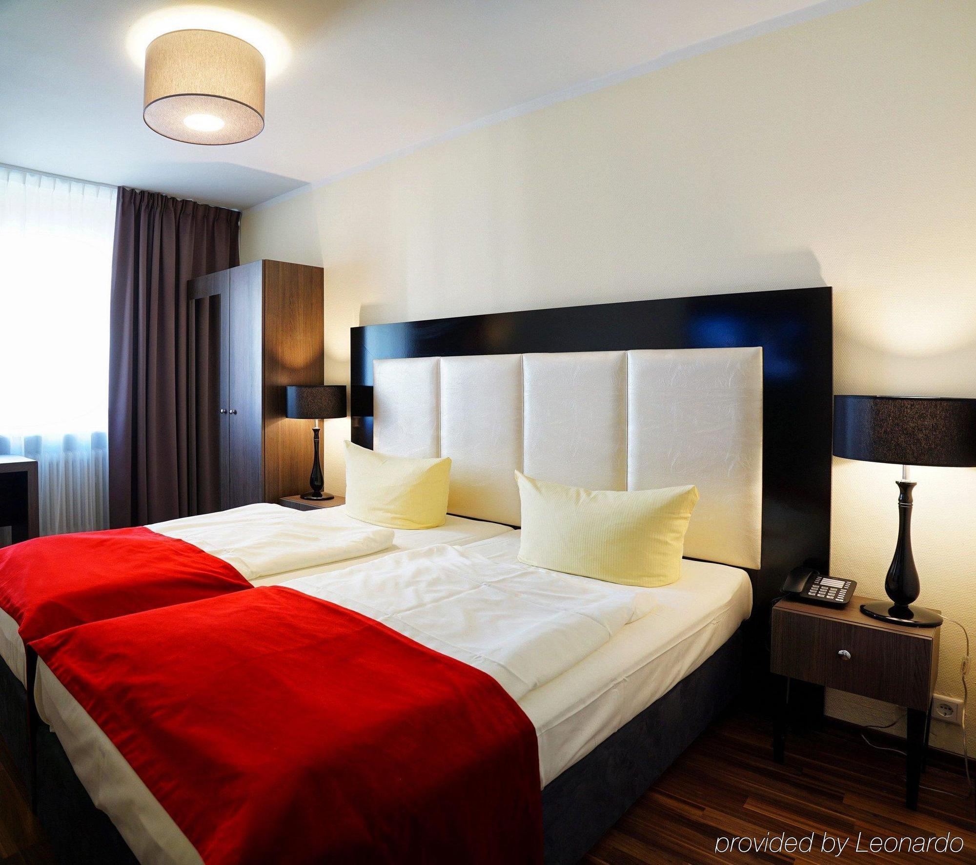 Admiral Hotel Франкфурт-на-Майні Екстер'єр фото
